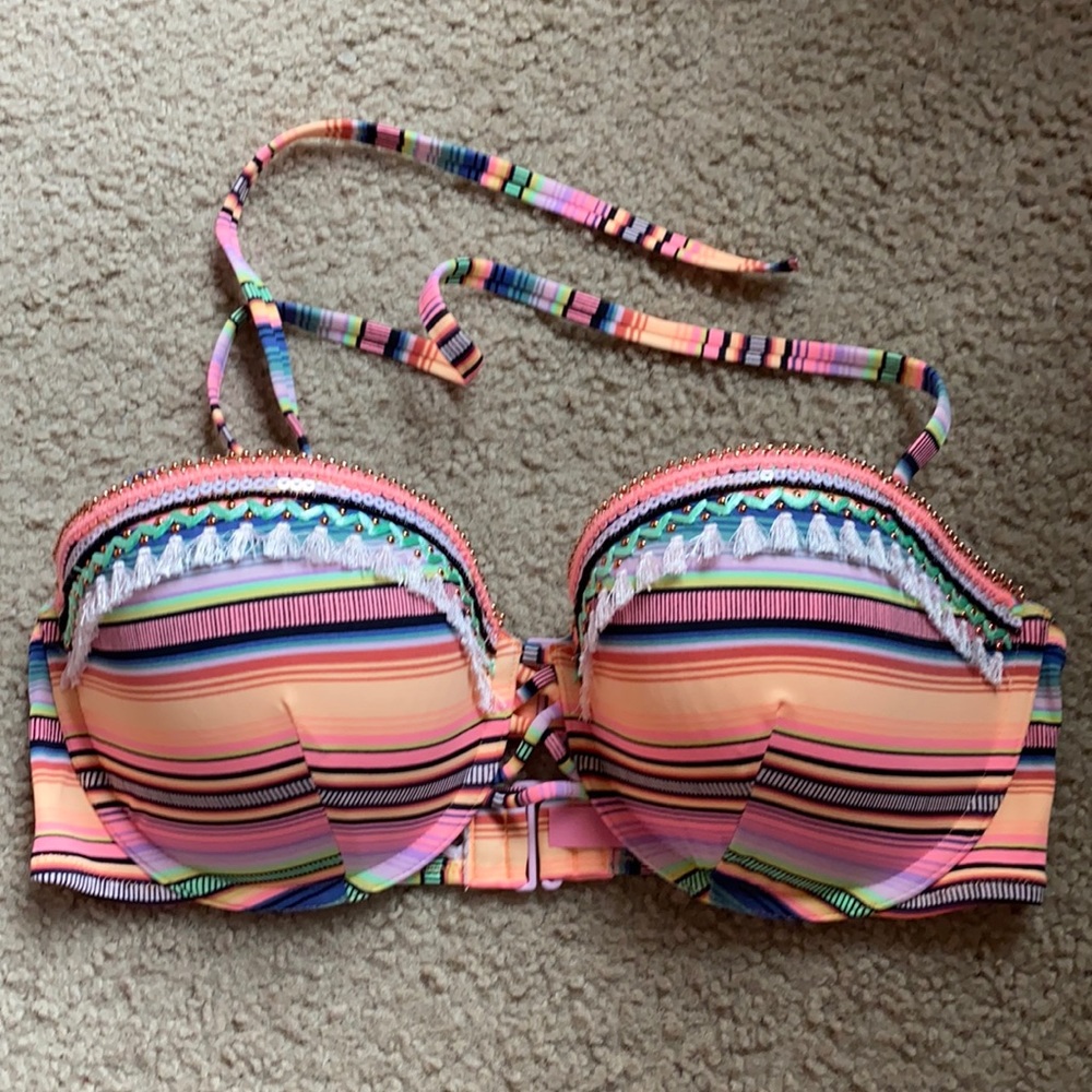 Bikini top